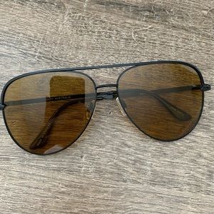 QUAY X DESI PERKINS LIMITED EDITION SAHARA